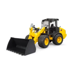 Bruder shovel Cat