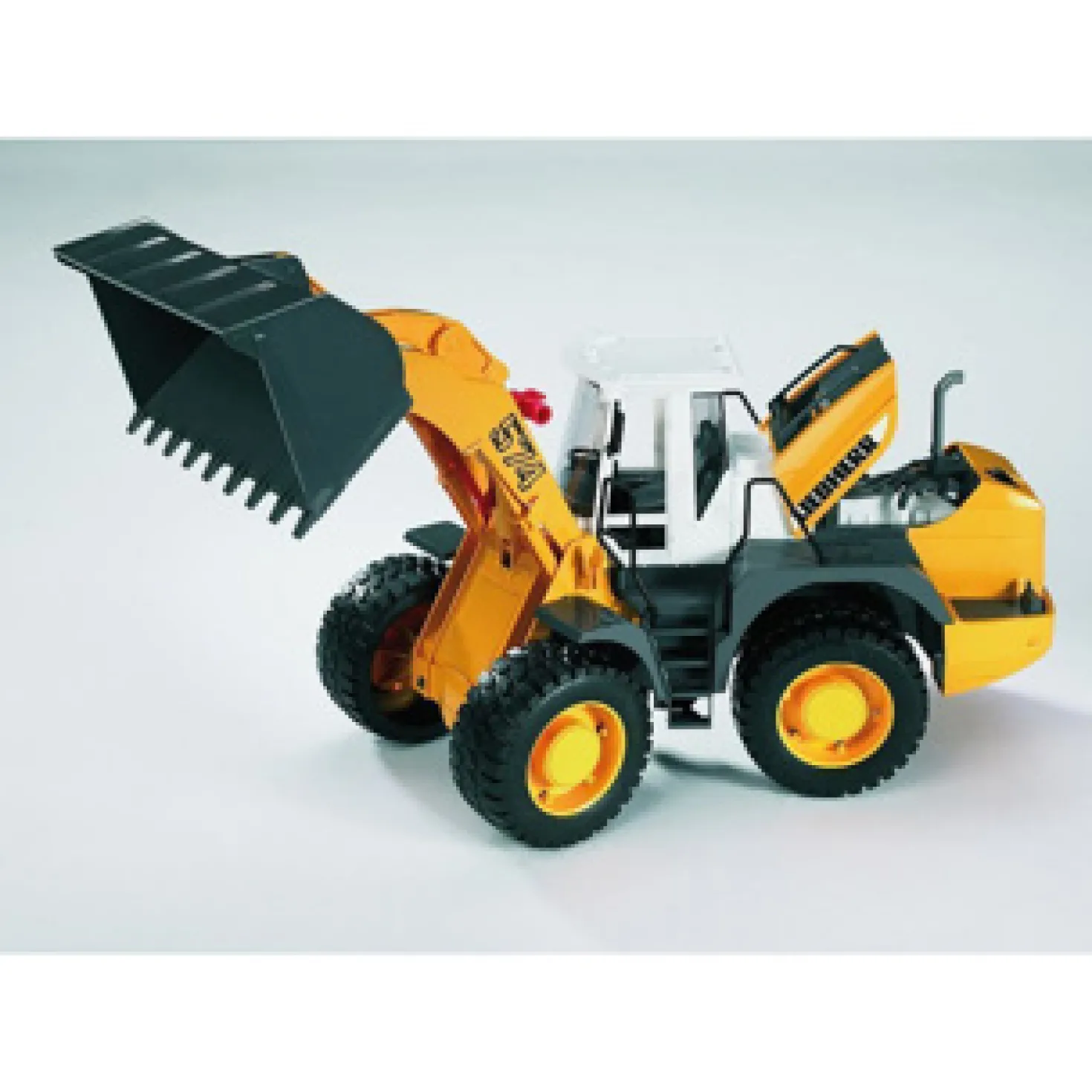 Bruder Shovel Liebherr L574