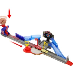 Cars Cruze And Crash Playset