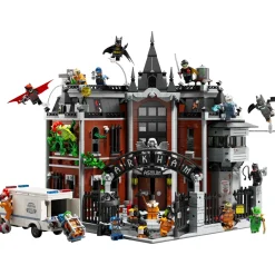 LEGO 76300 Arkham Asylum