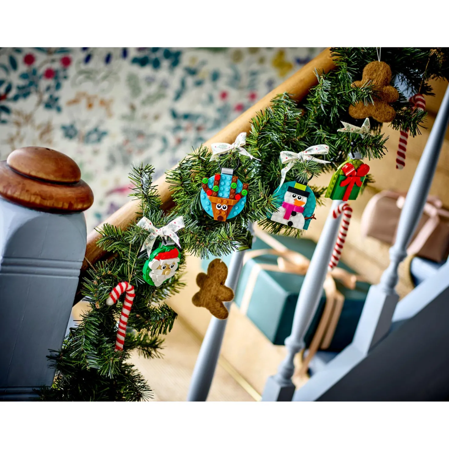 LEGO 40744 Seasons Schattige Kerstversieringen