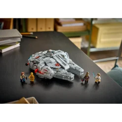 LEGO Star Wars Smart Play 75426 Milleniium Falcon