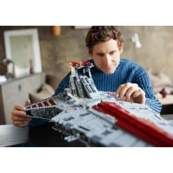 LEGO Star Wars 75367 Venator-class Republic Attack Cruiser