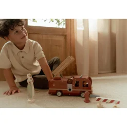 Little Dutch brandweerwagen met pegdolls fsc