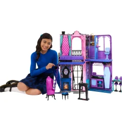 Monster High bootique hotel