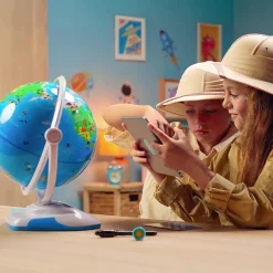 Orboot Earth Explorer's Pack globe