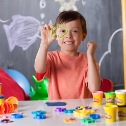 Playdoh Stamp 'n shape toolkit