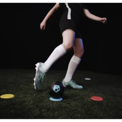 Soccer Dash reactie en dribbel challenge
