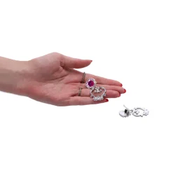 Tiara met oorbellen assorti