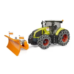 Tractor Claas Axion 950 met sneeuwkettingen en ploegblad